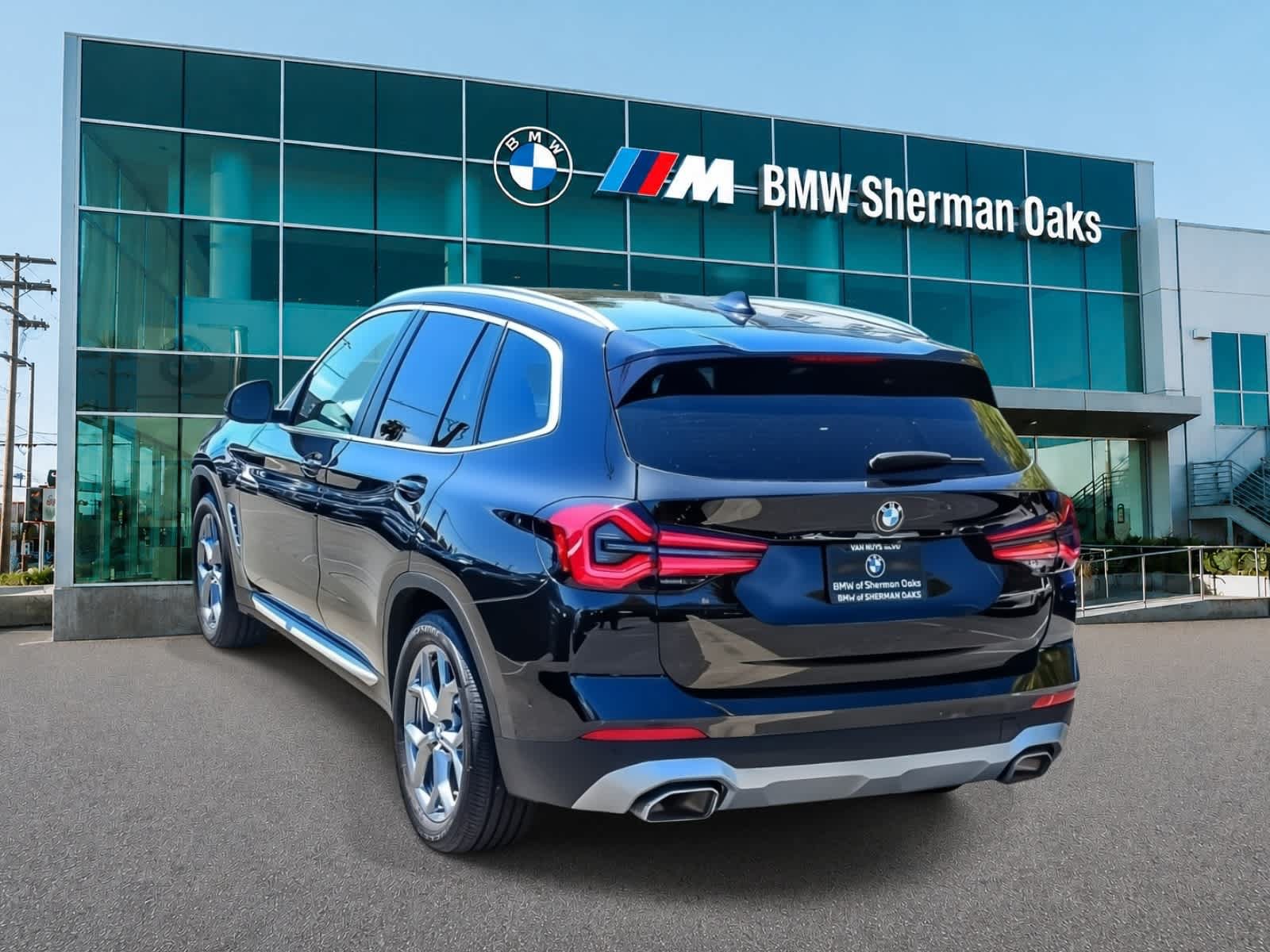 Used 2023 BMW X3 sDrive30i w/ Premium Package RWD image 6