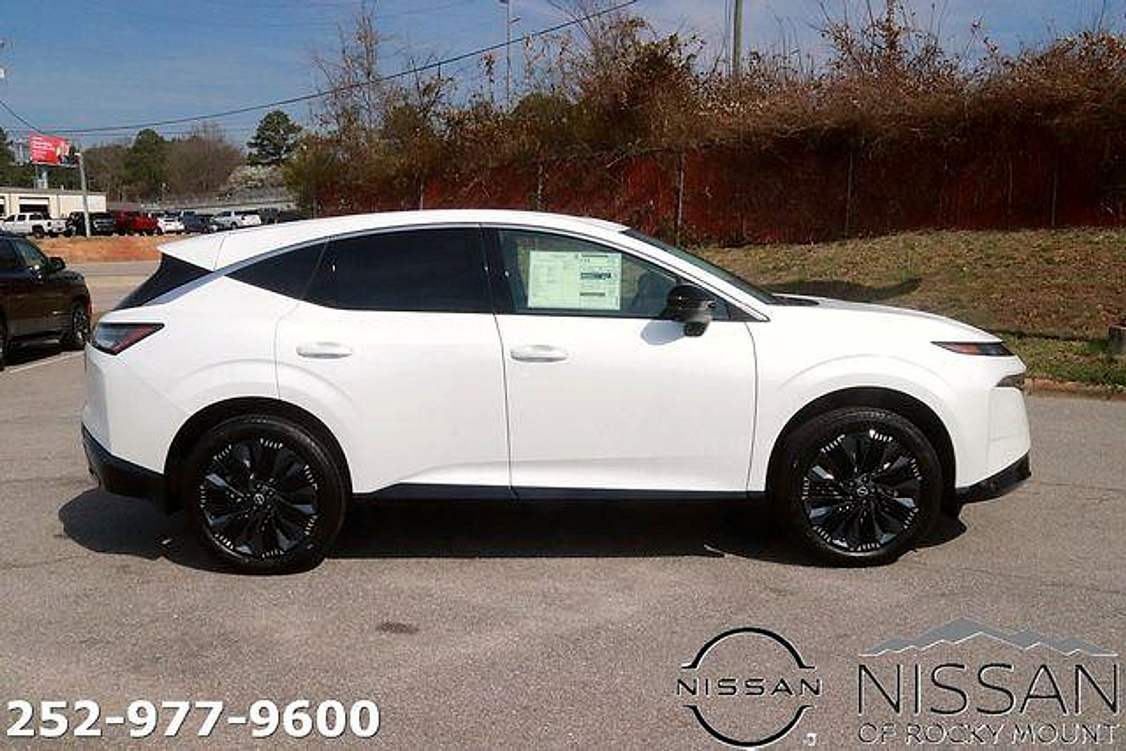 New 2026 Nissan Murano Platinum w/ Cargo Package AWD/4WD image 4
