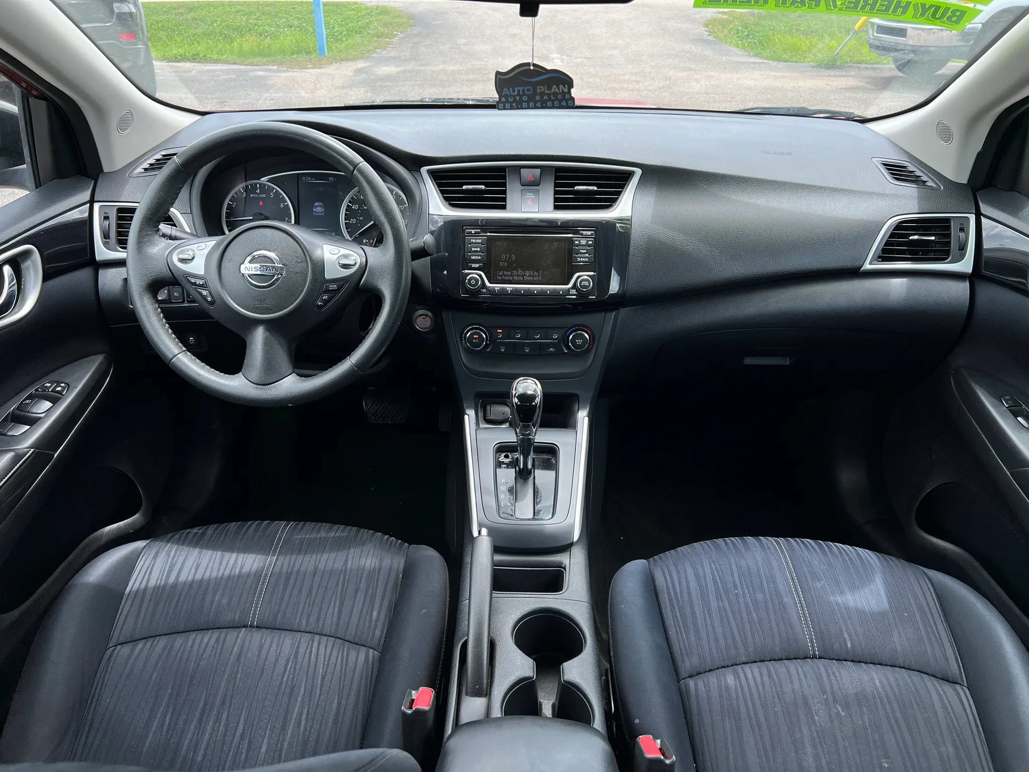 Used 2016 Nissan Sentra SV FWD image 15