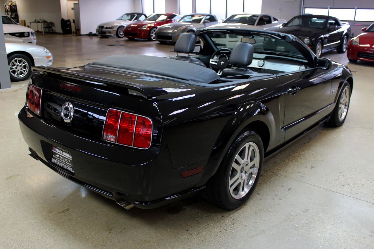 Used 2005 Ford Mustang GT image 6