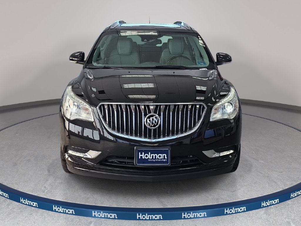 Used 2017 Buick Enclave Leather FWD image 3