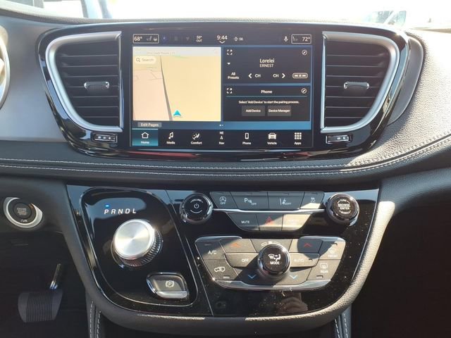 New 2027 Chrysler Pacifica Limited AWD/4WD image 23