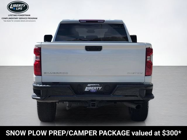 Used 2024 Chevrolet Silverado 2500 Custom w/ Custom Convenience Package AWD/4WD image 4