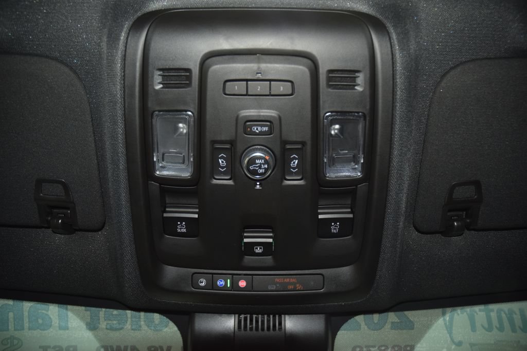 Used 2023 Chevrolet Tahoe RST w/ Luxury Package AWD/4WD image 50