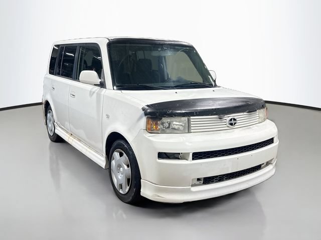 Used 2005 Scion xB FWD image 3