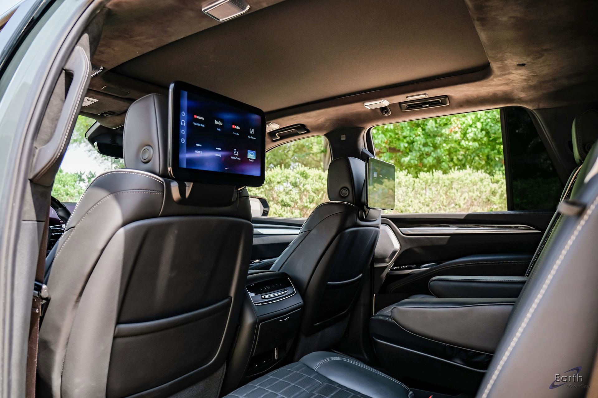 Used 2025 Cadillac Escalade V AWD/4WD image 74
