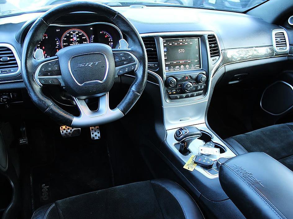 Used 2014 Jeep Grand Cherokee SRT8 w/ Luxury Group II AWD/4WD image 16