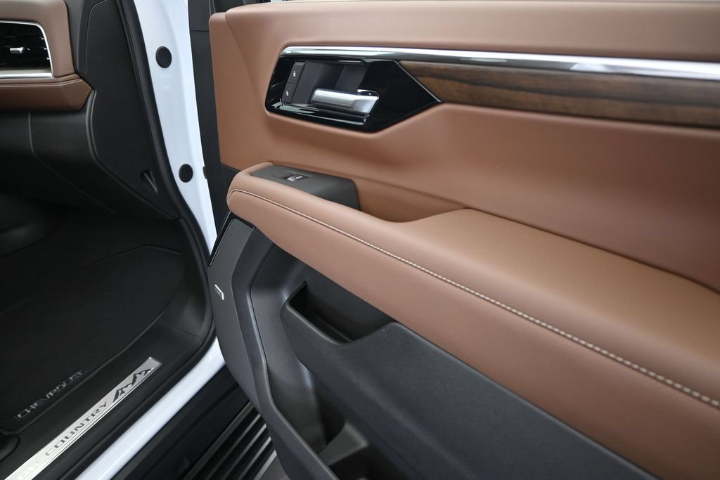 New 2026 Chevrolet Tahoe High Country AWD/4WD image 24