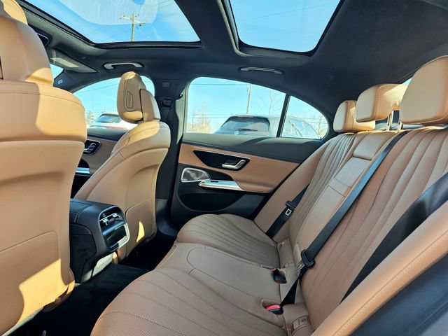 New 2026 Mercedes-Benz E 350 4MATIC Sedan image 19