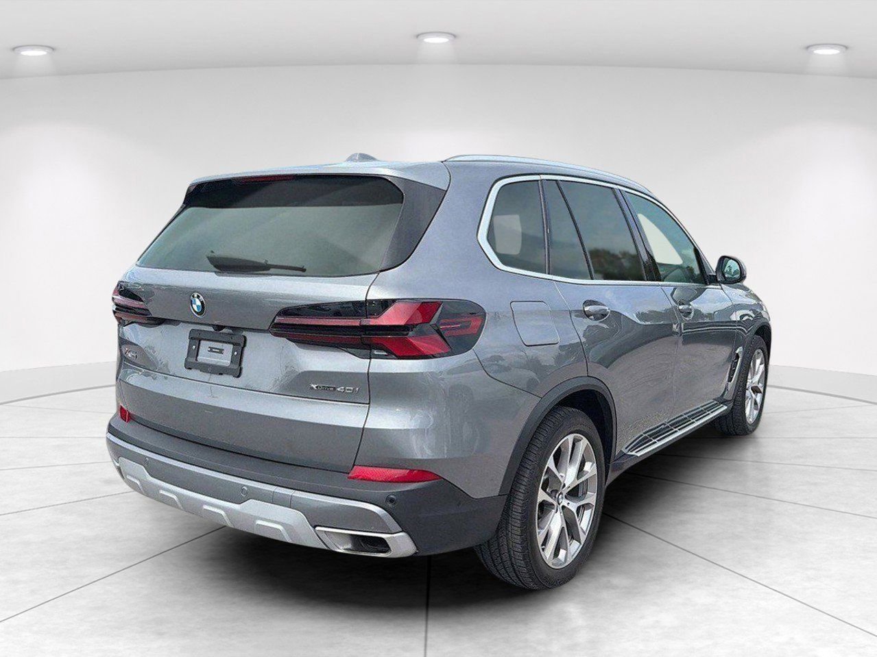 Certified 2025 BMW X5 xDrive40i image 3