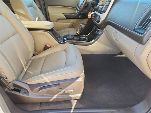 Used 2020 GMC Canyon SLT w/ Driver Alert Package image 25