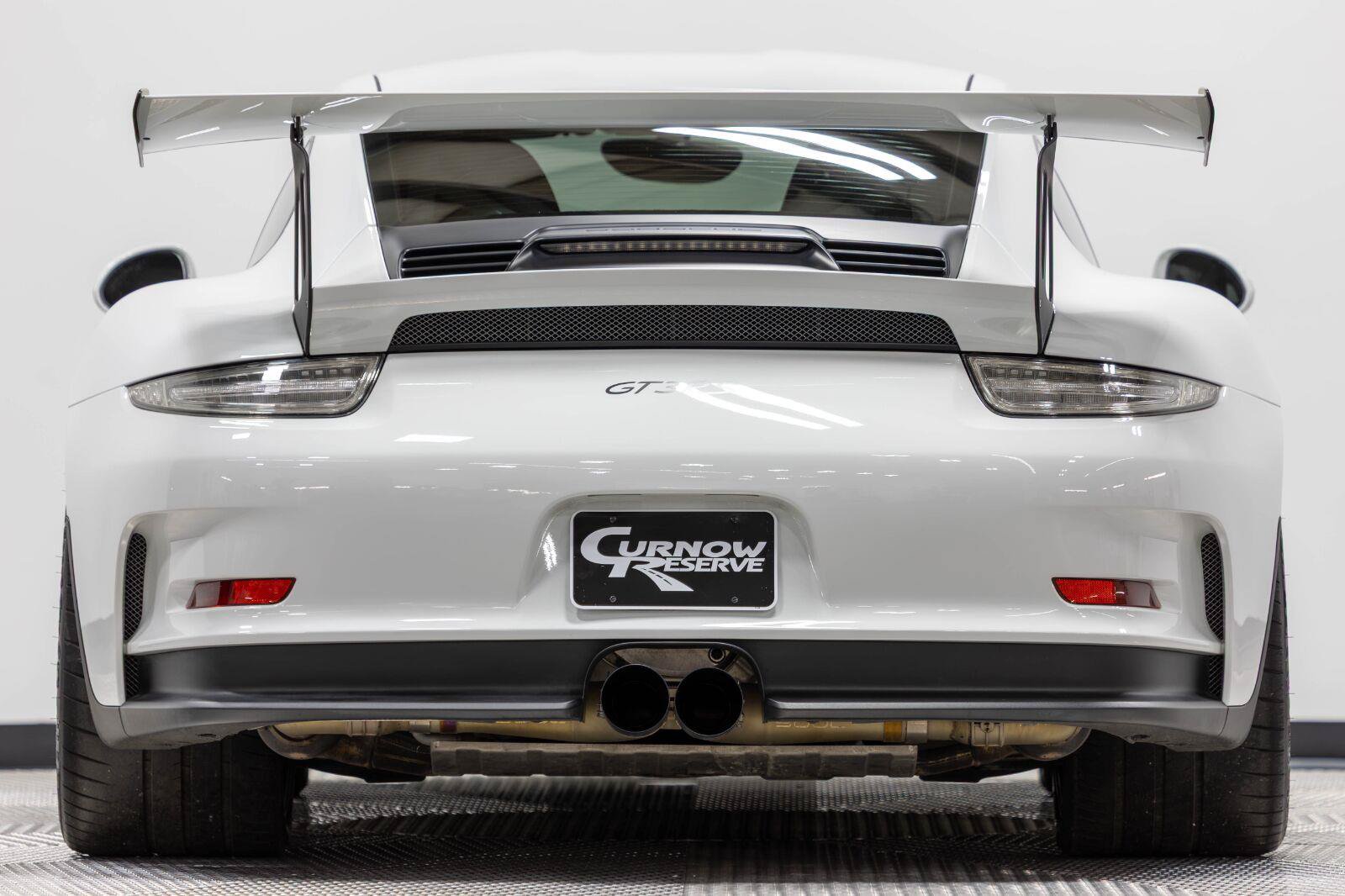 Used 2016 Porsche 911 GT3 RS RWD image 18