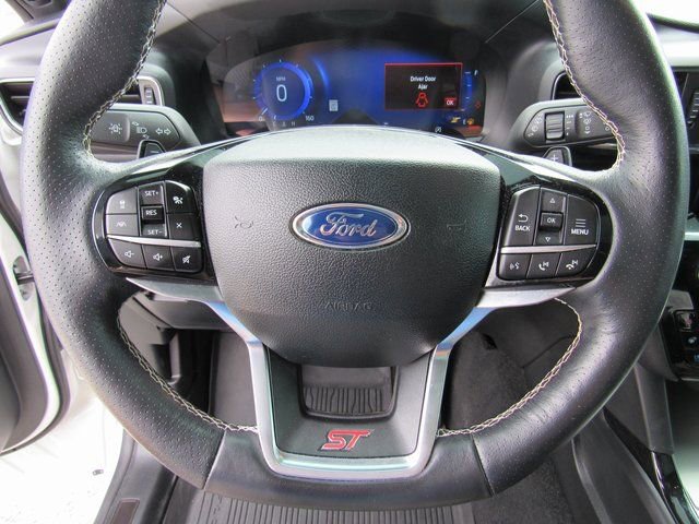 Used 2023 Ford Explorer ST w/ Equipment Group 401A AWD/4WD image 24