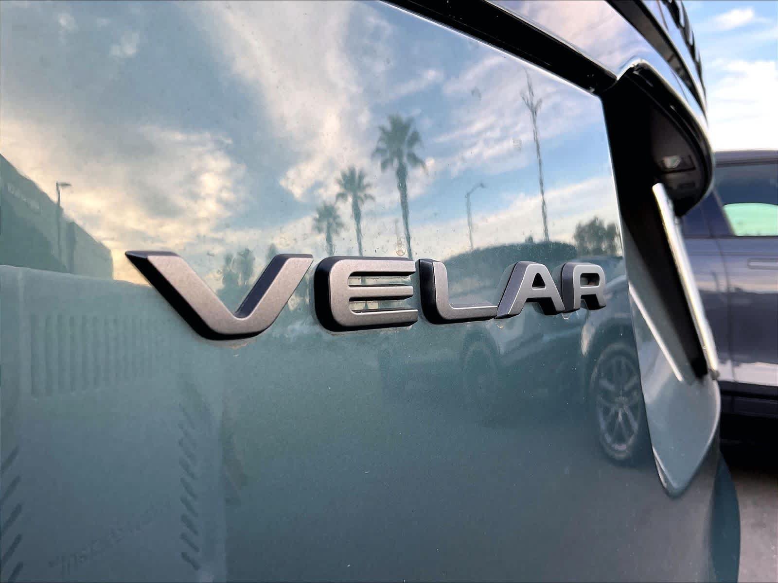 Used 2026 Land Rover Range Rover Velar Dynamic SE AWD/4WD image 12