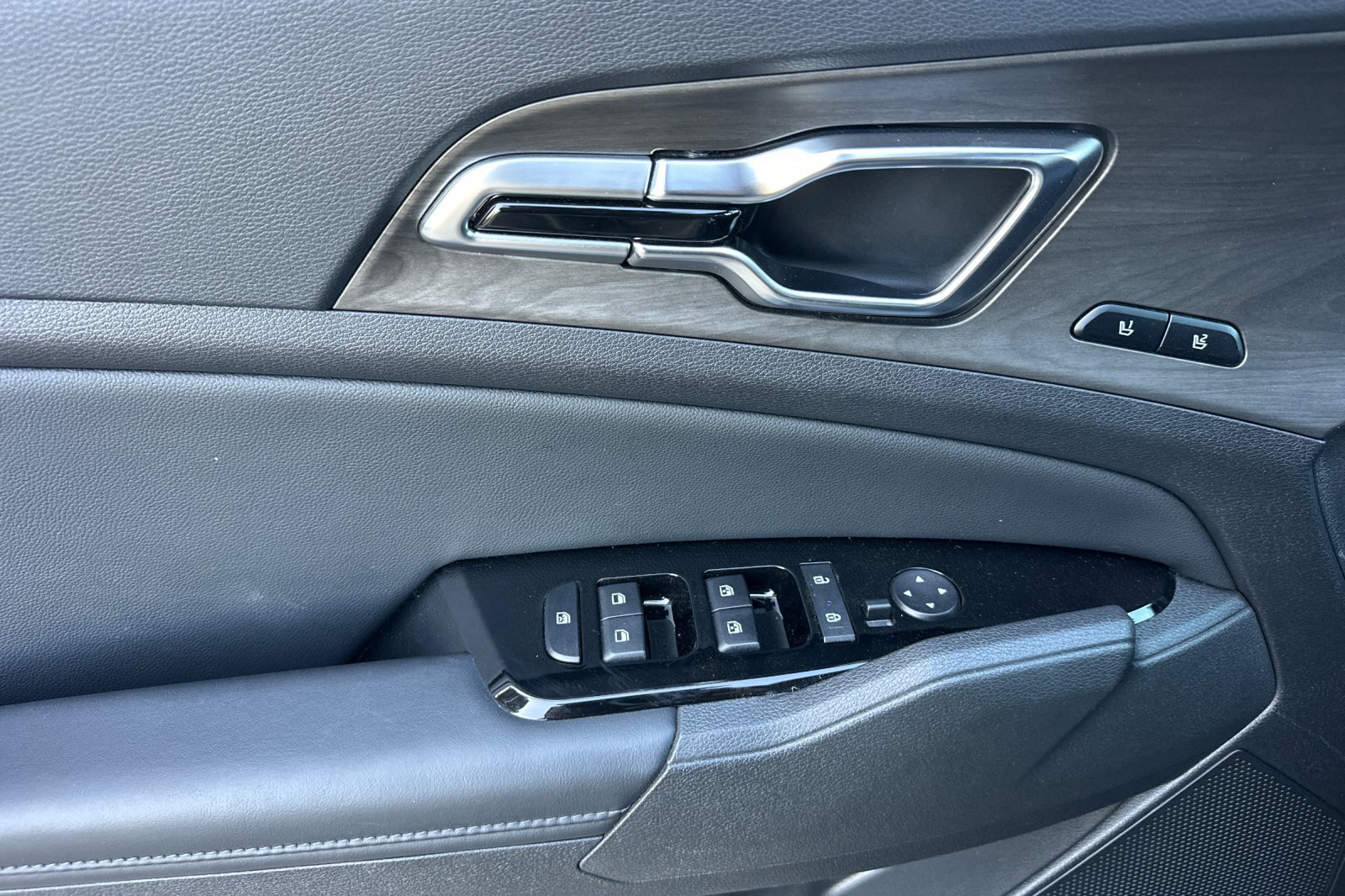 Certified 2023 Kia Sportage X-Line Prestige AWD/4WD image 8