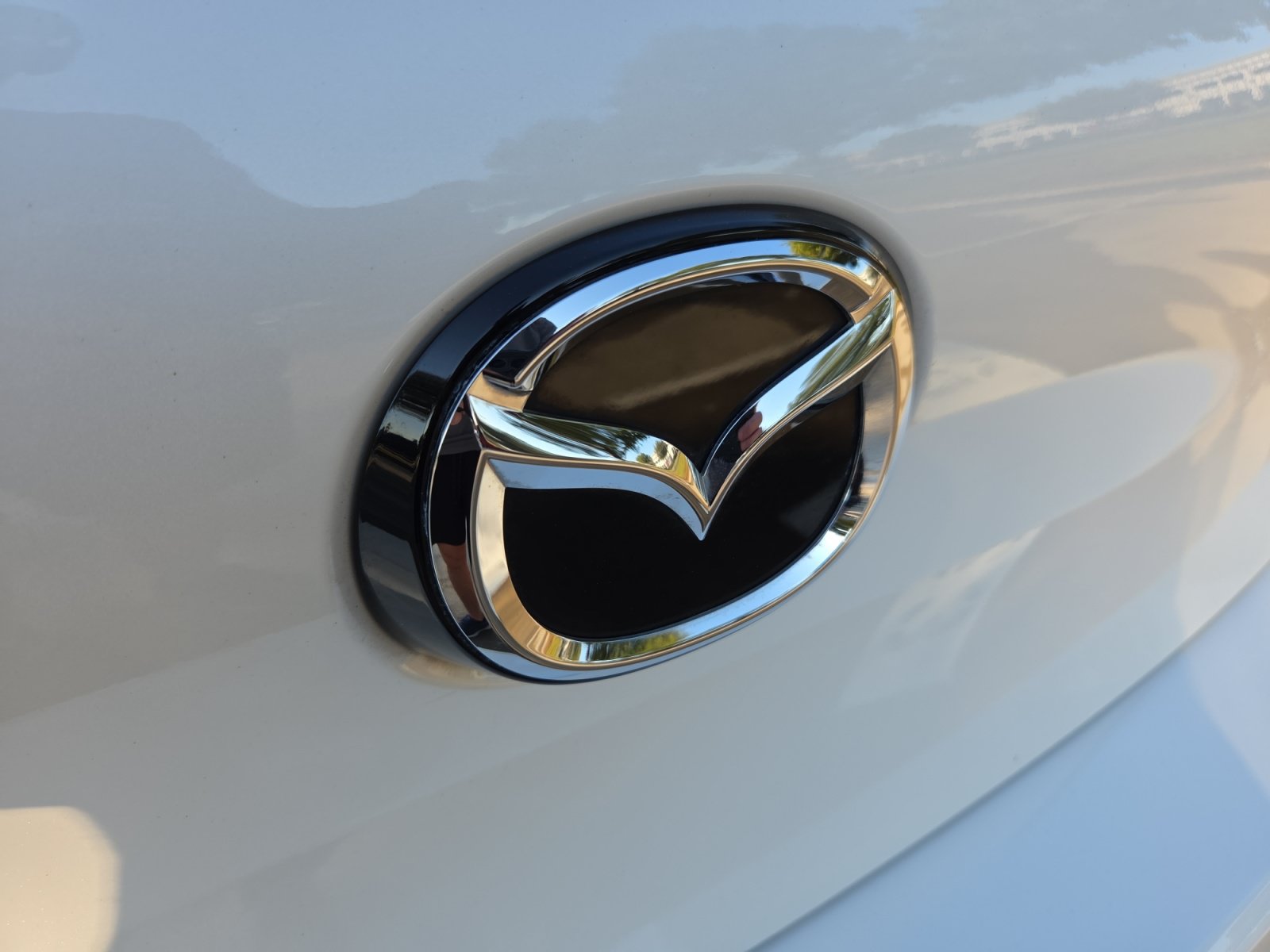 Used 2021 MAZDA MAZDA3 s FWD image 23