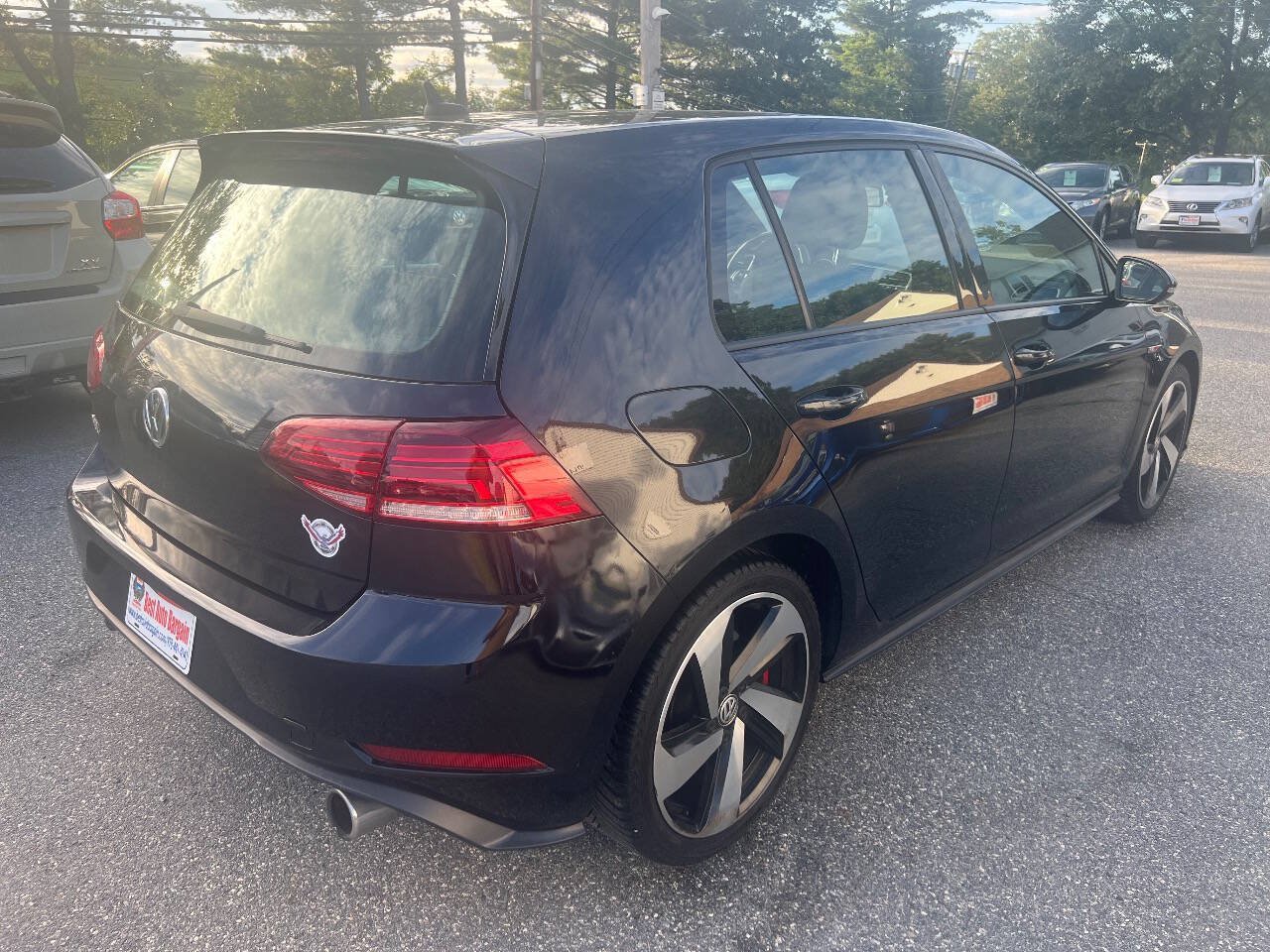 Used 2019 Volkswagen GTI SE w/ SE Experience Package FWD image 6