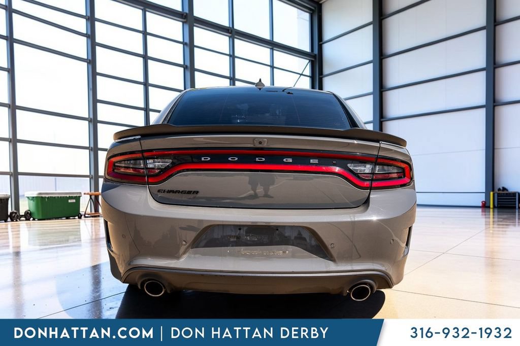 Used 2017 Dodge Charger R/T RWD image 30
