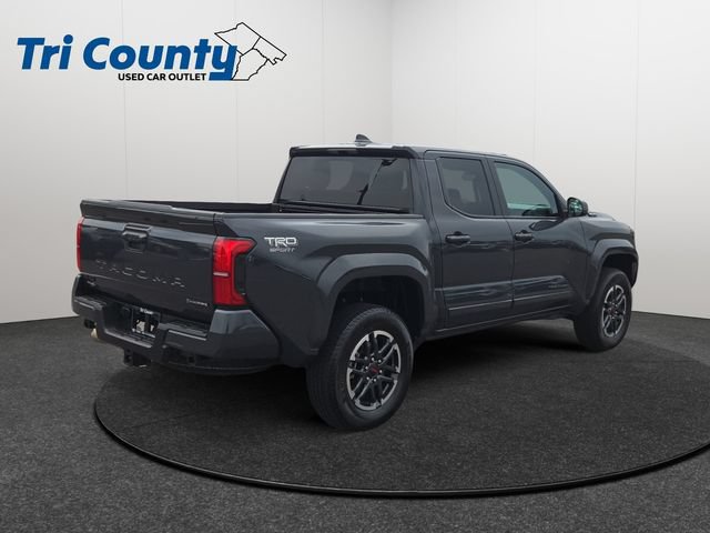 Certified 2025 Toyota Tacoma TRD Sport AWD/4WD image 8