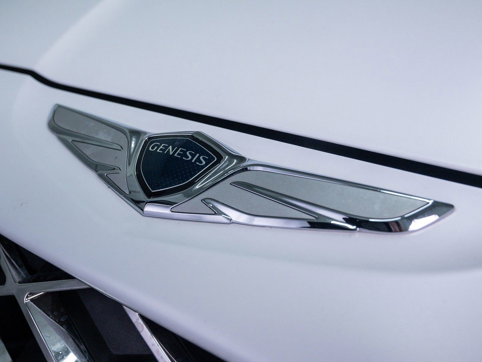 Used 2024 Genesis GV80 3.5T w/ Prestige Matte Package image 5