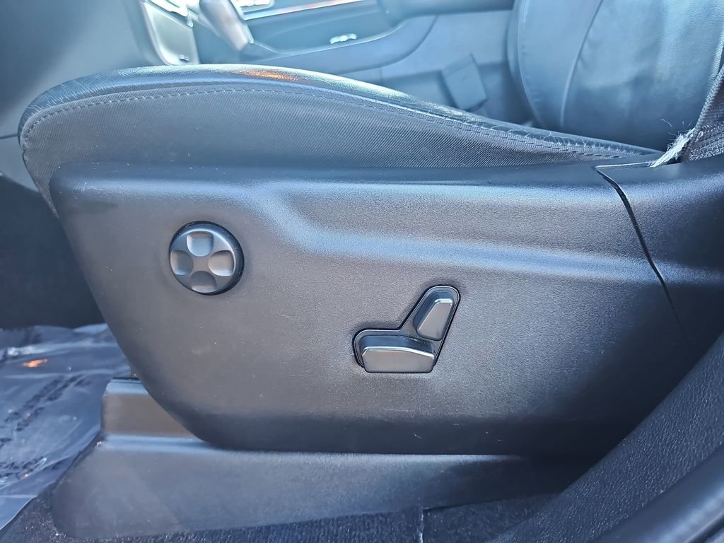 Used 2021 Jeep Grand Cherokee Limited image 28