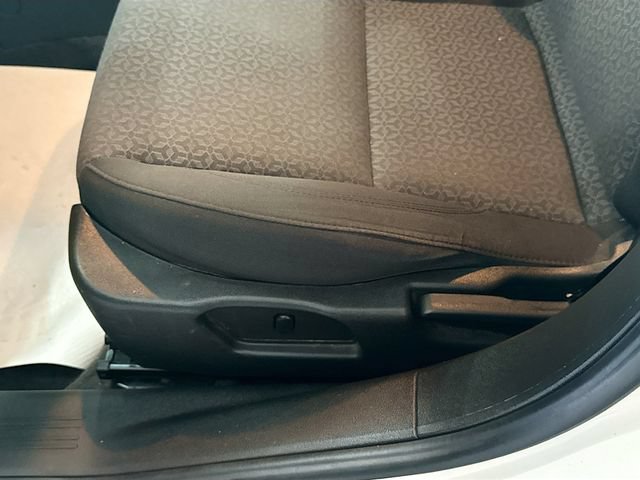 Used 2008 Pontiac G6 Sedan w/ Sport Package FWD image 17