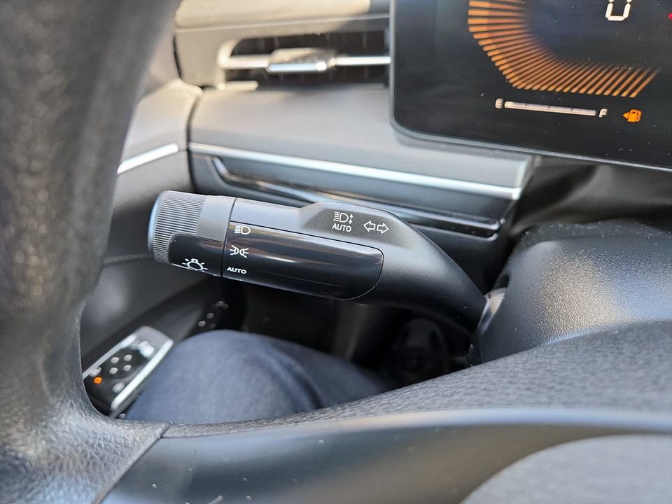 Used 2025 Kia K5 LXS FWD image 20