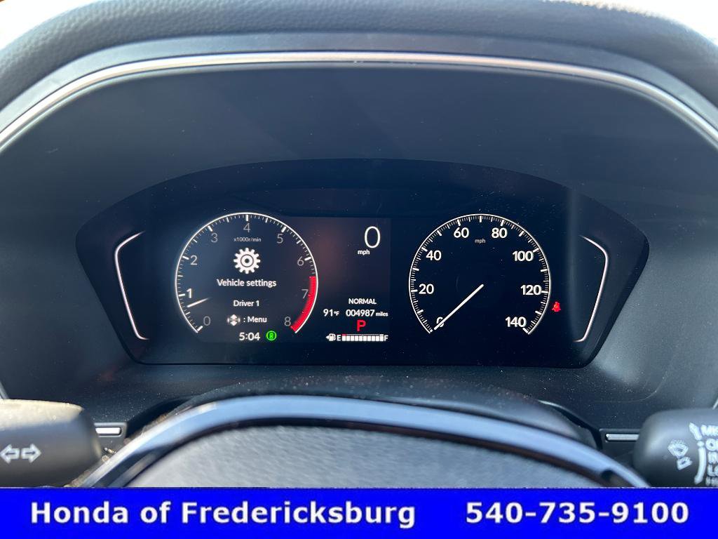 Used 2025 Honda Pilot Sport image 17