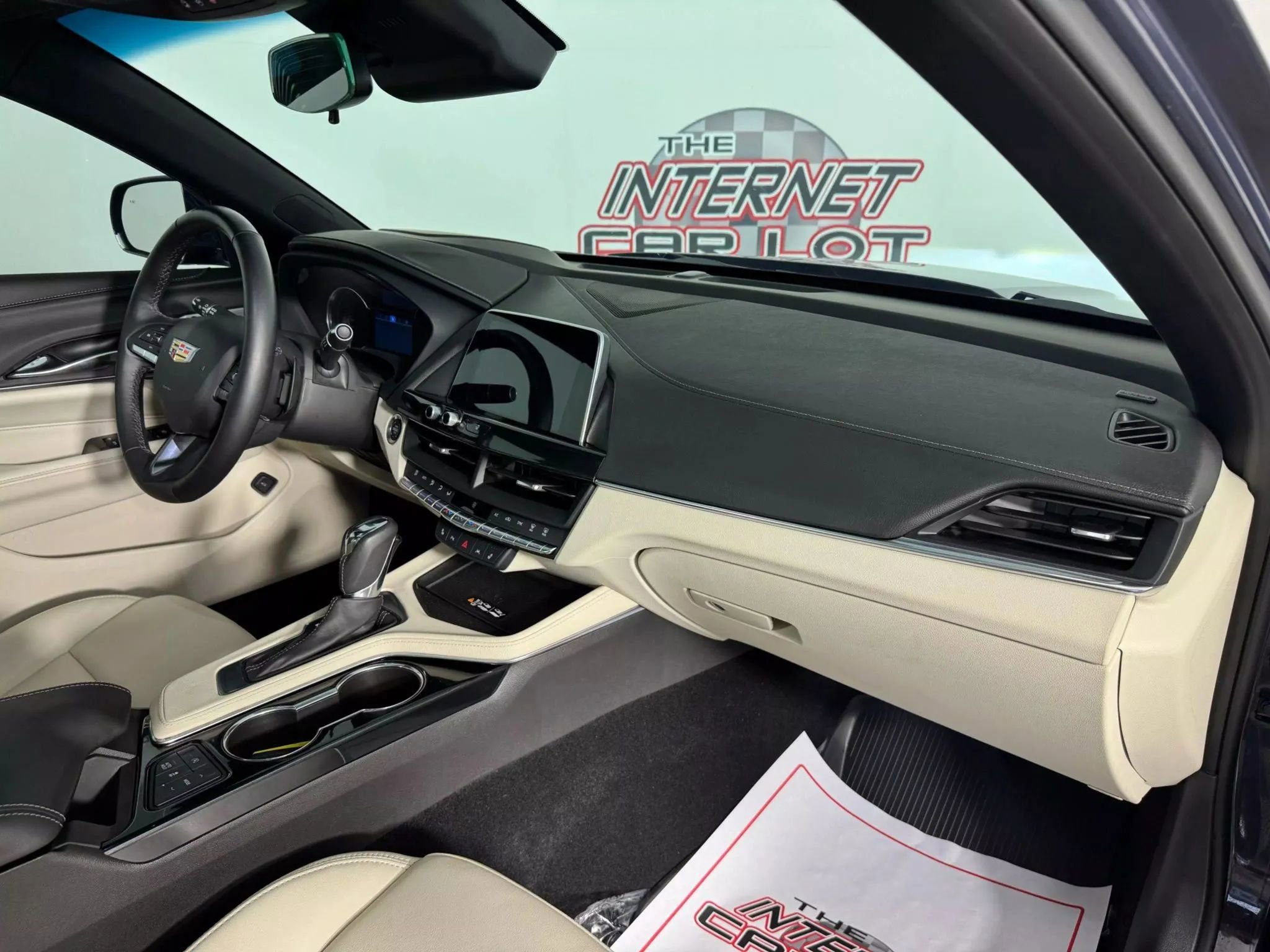 Used 2024 Cadillac CT4 Luxury w/ Sun And Sound Package image 12