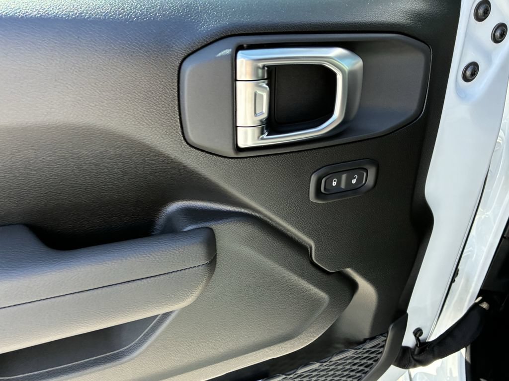 New 2026 Jeep Wrangler Sport AWD/4WD image 19