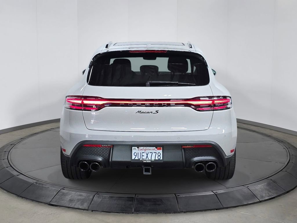 Certified 2025 Porsche Macan S AWD/4WD image 6