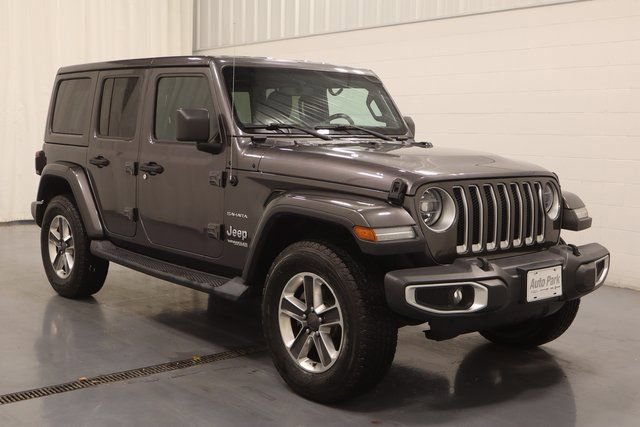 Used 2019 Jeep Wrangler Unlimited Sahara w/ Uconnect 4C Nav & Sound Group image 2