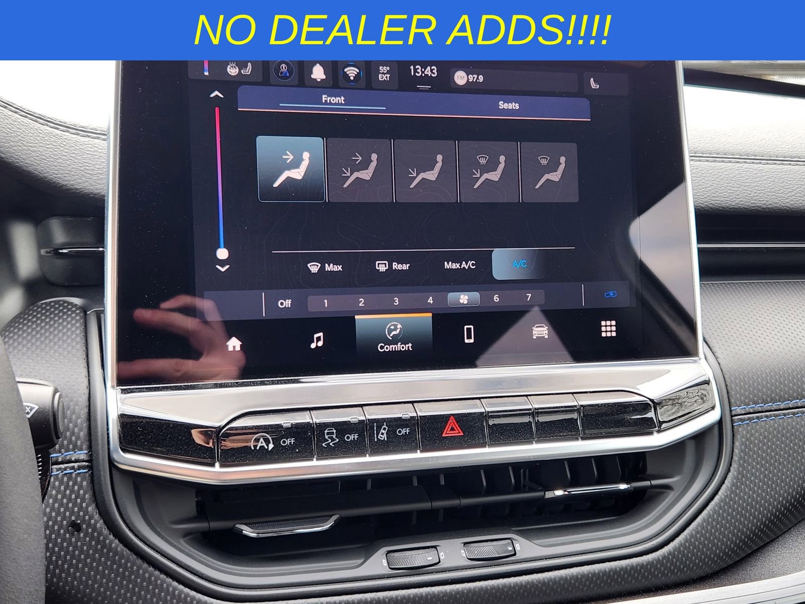 New 2026 Jeep Compass Latitude image 16