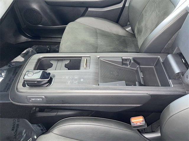 Certified 2024 Nissan Ariya AWD image 26