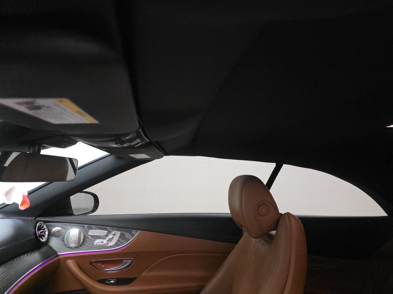 Used 2022 Mercedes-Benz E 450 4MATIC Cabriolet image 18
