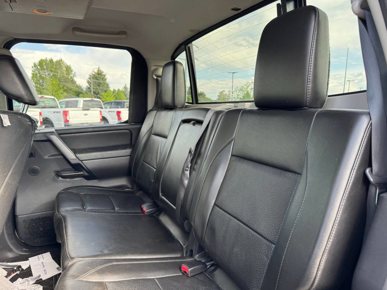 Used 2013 Nissan Titan SL AWD/4WD image 12