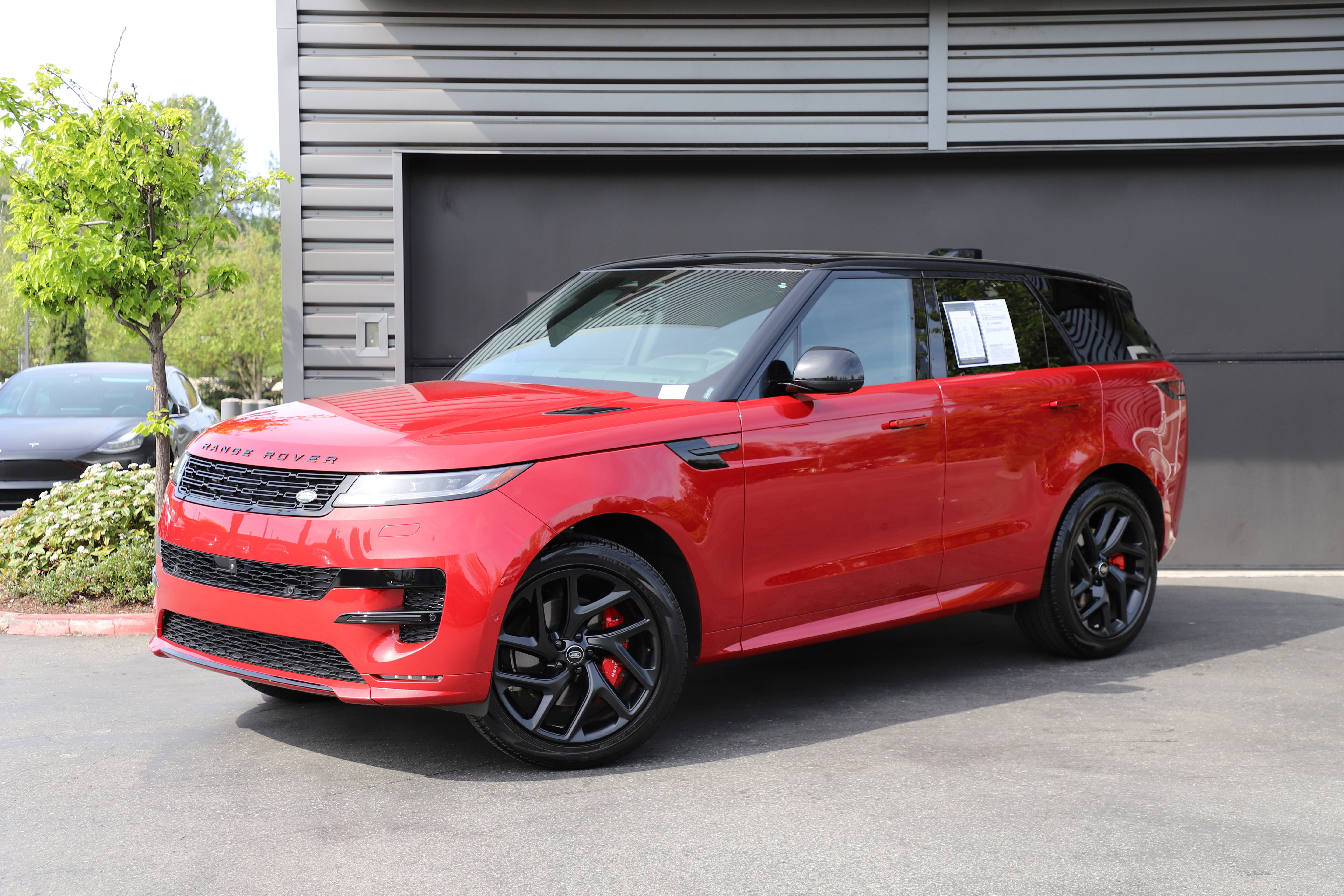 Used 2024 Land Rover Range Rover Sport Dynamic SE