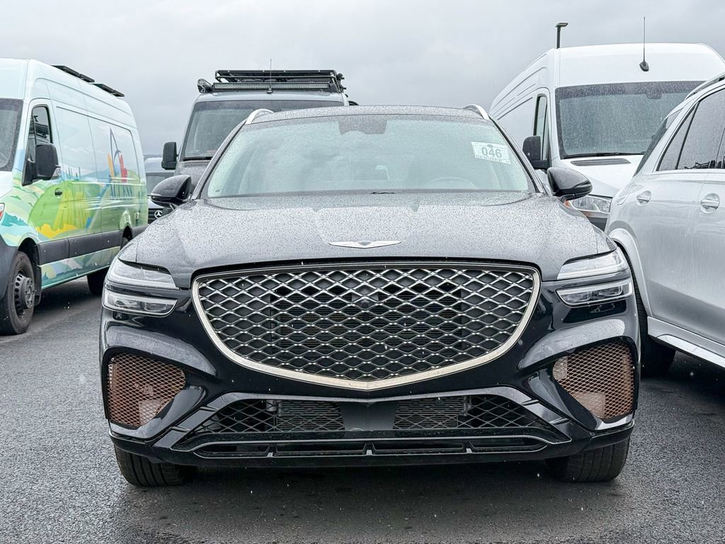 Used 2022 Genesis GV70 2.5T AWD/4WD image 4