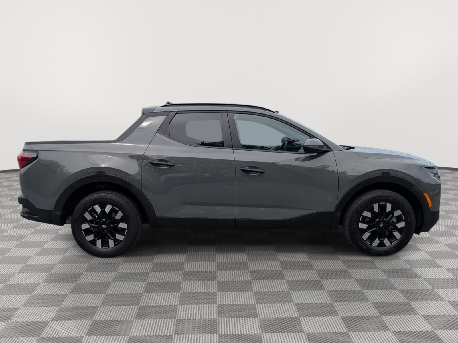 Used 2025 Hyundai Santa Cruz SEL AWD/4WD image 6