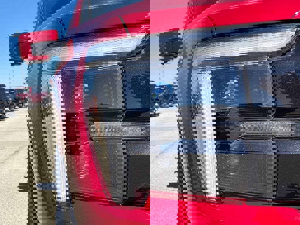 New 2025 Ford F150 Lariat w/ Equipment Group 501A Mid image 20