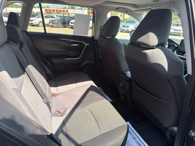Used 2019 Toyota RAV4 XLE w/ Convenience Package AWD/4WD image 19