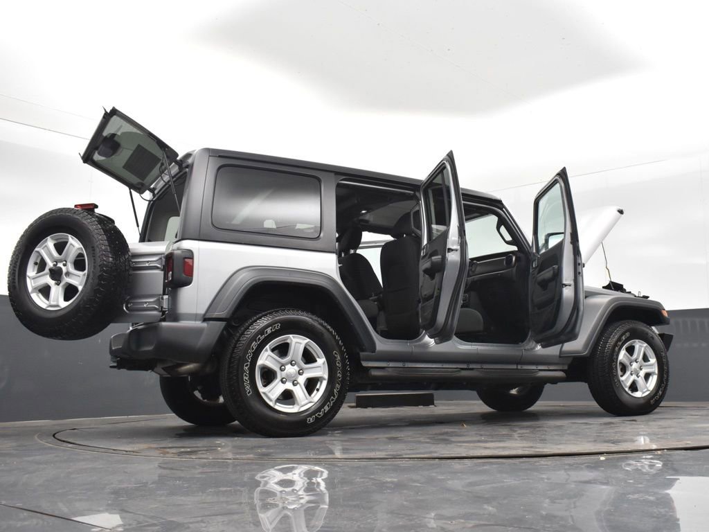 Used 2018 Jeep Wrangler Unlimited Sport S image 33