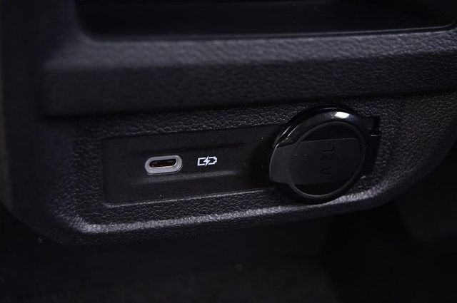 Certified 2023 Volkswagen Tiguan SE image 23