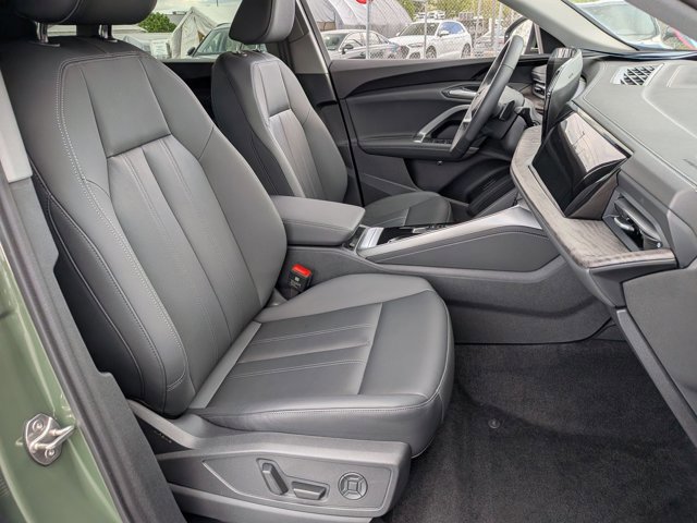 Certified 2025 Audi Q5 Premium w/ Convenience Package image 23