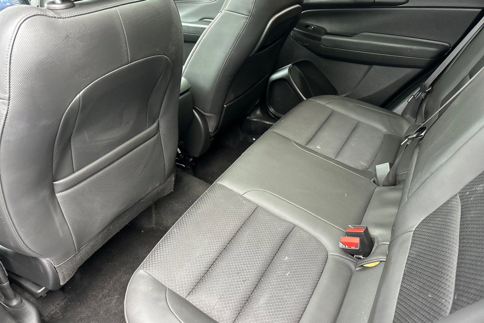 Used 2023 Chevrolet TrailBlazer RS w/ Sun and Liftgate Package image 14