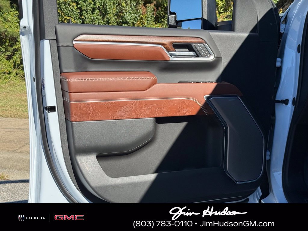 Certified 2026 GMC Sierra 2500 Denali Ultimate AWD/4WD image 21
