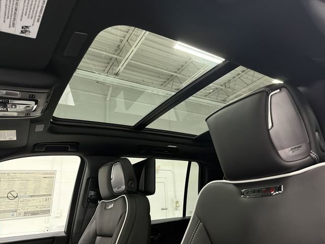 New 2026 GMC Yukon XL AT4 Ultimate w/ LPO, Illumination Package image 27