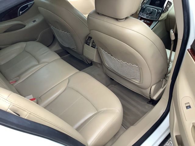 Used 2013 Buick LaCrosse Premium w/ Entertainment Package FWD image 23