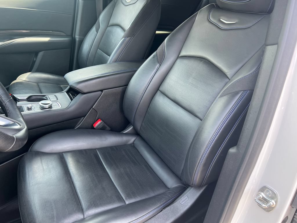 Certified 2024 Cadillac XT4 Sport AWD/4WD image 12