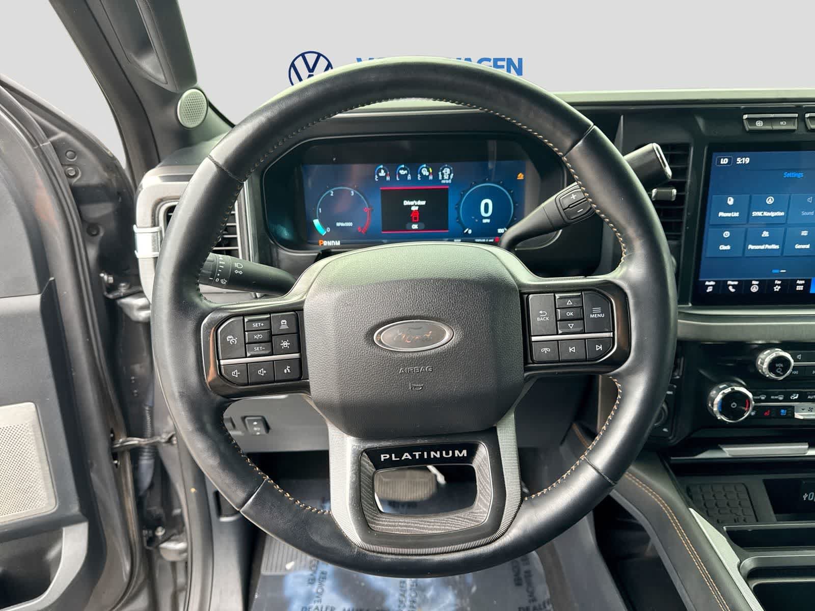 Used 2024 Ford F450 Platinum AWD/4WD image 28